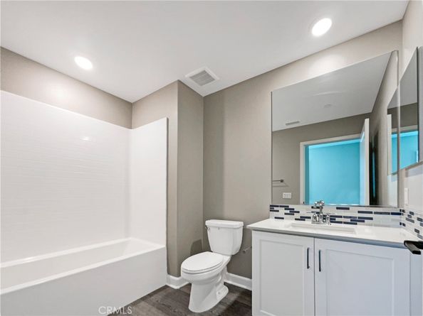 10411 Walden Way, Mira Mesa CA 92126