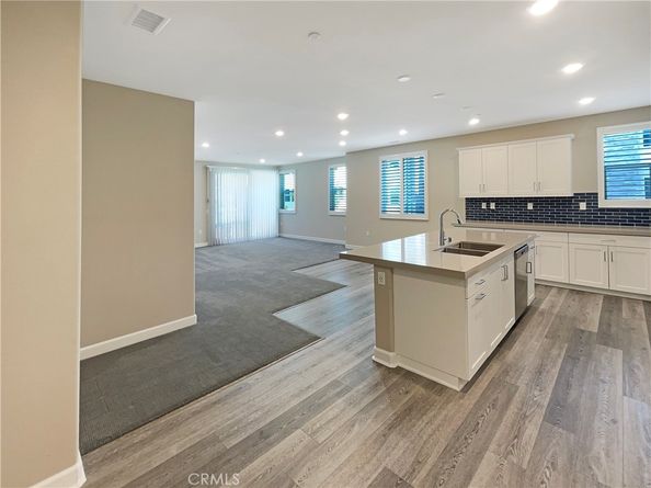 10411 Walden Way, Mira Mesa CA 92126