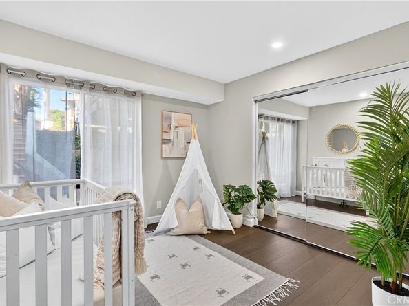 16 Rana 57, Irvine CA 92612