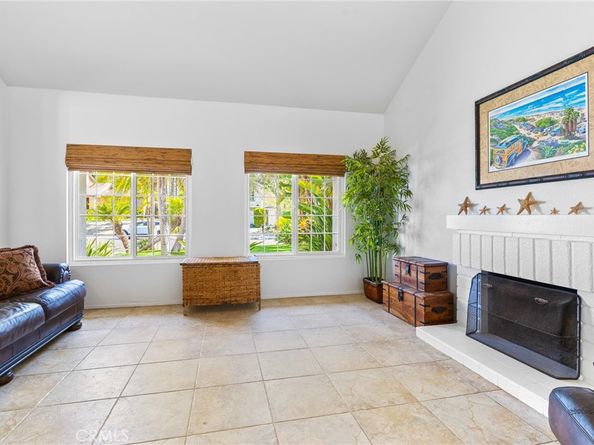 2204 Recodo Court, Carlsbad CA 92009