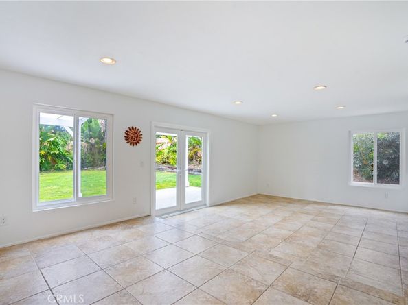 2204 Recodo Court, Carlsbad CA 92009