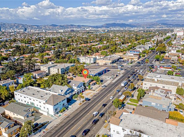 1929 Crenshaw, Los Angeles CA 90016