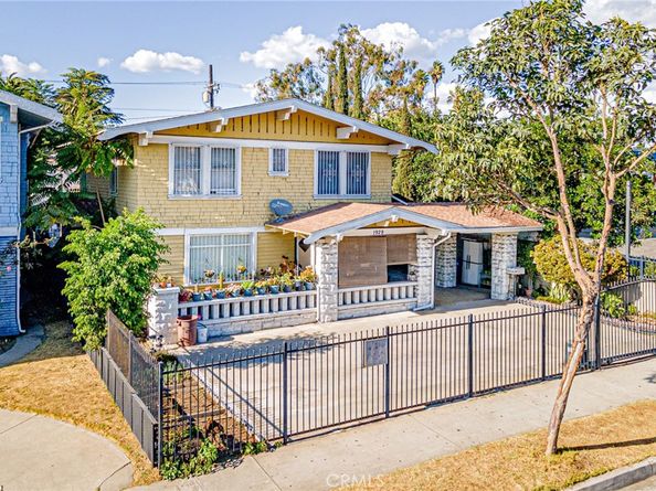 1929 Crenshaw, Los Angeles CA 90016