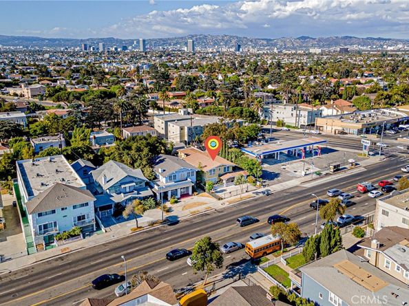 1929 Crenshaw, Los Angeles CA 90016