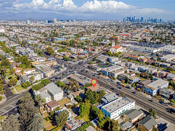 1929 Crenshaw, Los Angeles CA 90016