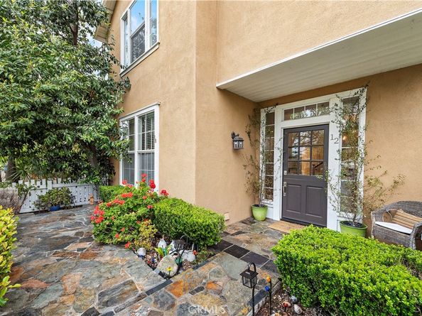 12 Paseo Vecino, Rancho Santa Margarita CA 92688