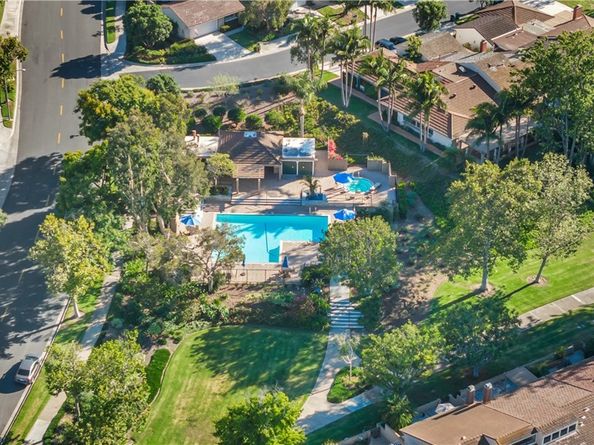 17292 Candleberry, Irvine CA 92612