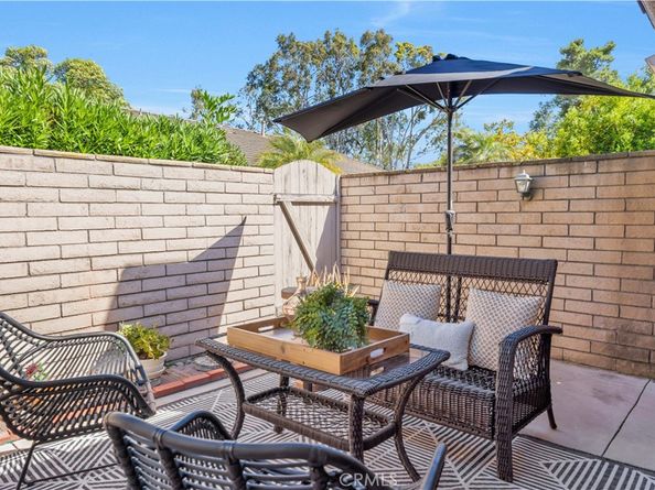 17292 Candleberry, Irvine CA 92612