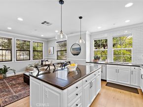 1 Queensberry, Ladera Ranch CA 92694