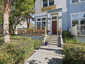 1 Queensberry, Ladera Ranch CA 92694