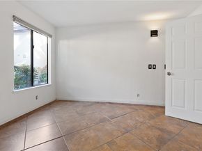 348 Orange Blossom 154, Irvine CA 92618