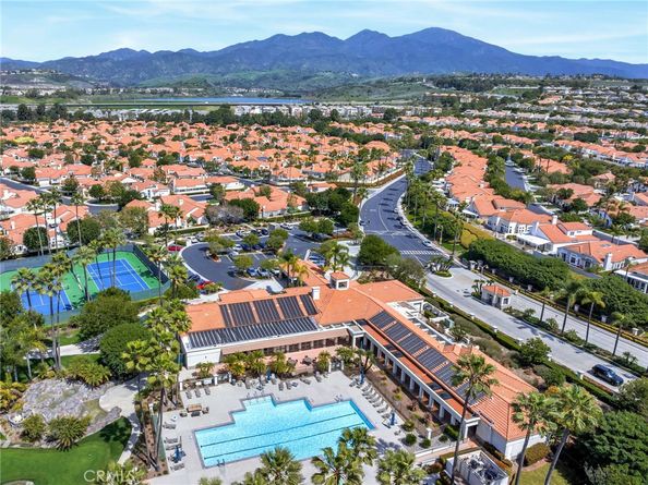 21564 Marana, Mission Viejo CA 92692