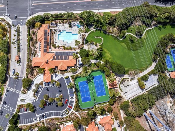 21564 Marana, Mission Viejo CA 92692