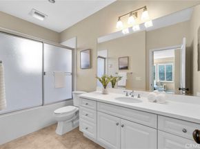 36 Royal Grove, Irvine CA 92620