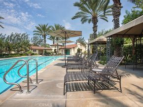36 Royal Grove, Irvine CA 92620