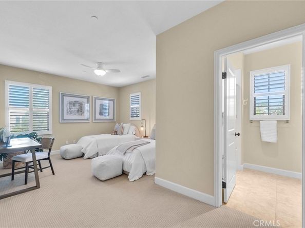 36 Royal Grove, Irvine CA 92620