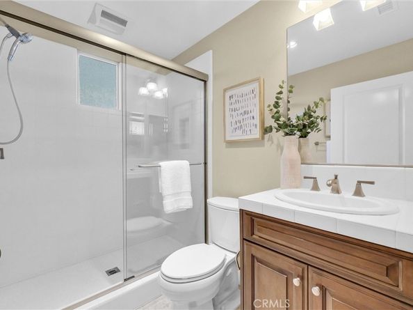 36 Royal Grove, Irvine CA 92620