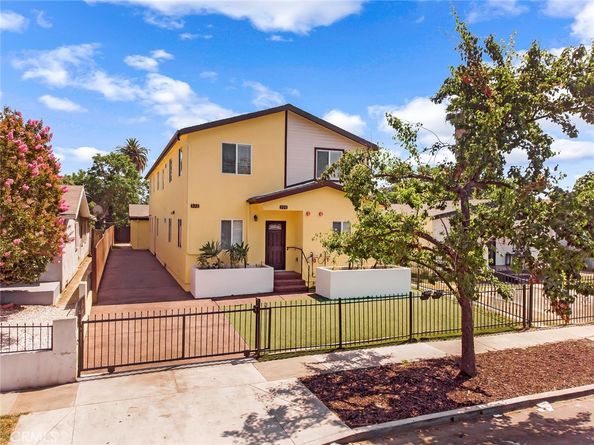 330 E 101st Street, Los Angeles CA 90003