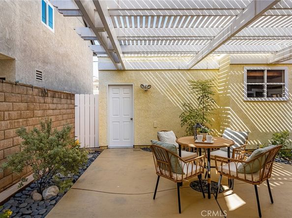 521 18th St, Huntington Beach CA 92648
