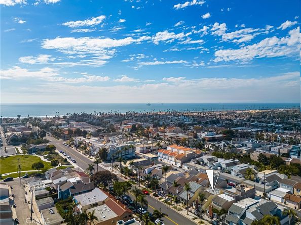 521 18th St, Huntington Beach CA 92648