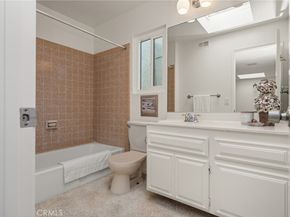 521 18th St, Huntington Beach CA 92648