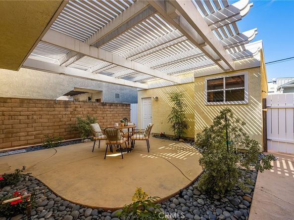 521 18th St, Huntington Beach CA 92648