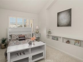 521 18th St, Huntington Beach CA 92648