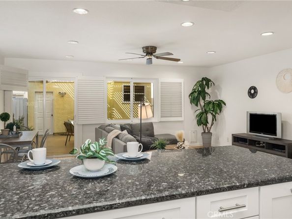 521 18th St, Huntington Beach CA 92648