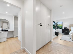 19321 Manor Point Circle, Huntington Beach CA 92648