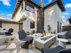 19321 Manor Point Circle, Huntington Beach CA 92648