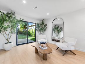 19321 Manor Point Circle, Huntington Beach CA 92648