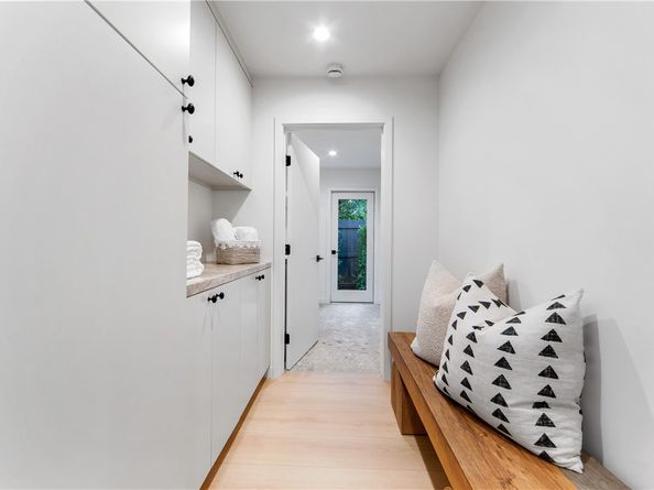 19321 Manor Point Circle, Huntington Beach CA 92648