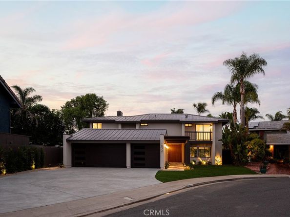 19321 Manor Point Circle, Huntington Beach CA 92648