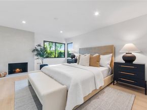 19321 Manor Point Circle, Huntington Beach CA 92648