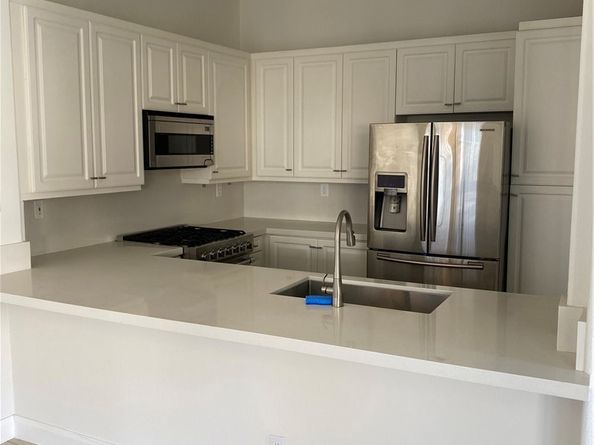 20 Arese Aisle, Irvine CA 92606