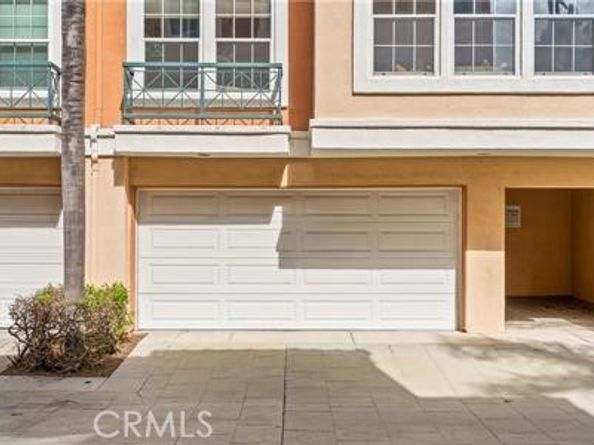 20 Arese Aisle, Irvine CA 92606