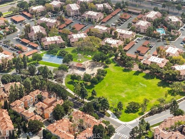 20 Arese Aisle, Irvine CA 92606