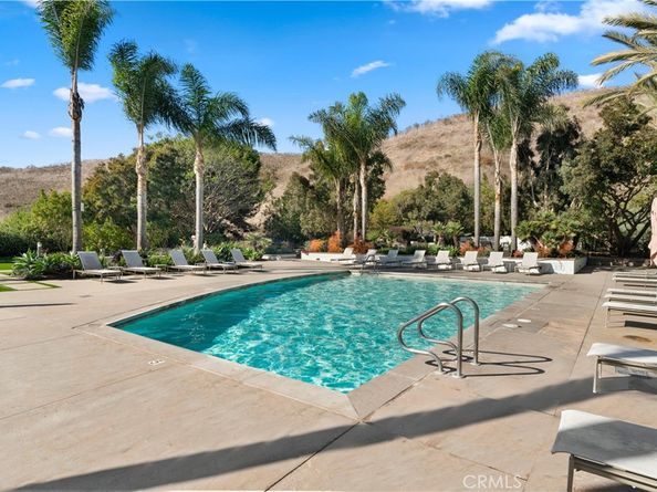 1302 Vista Prado, San Clemente CA 92673
