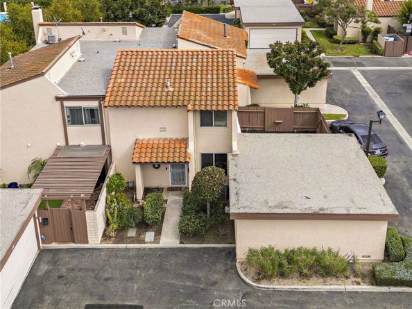 230 S Plaza De Domingos, Anaheim Hills CA 92807