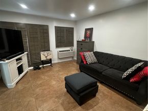 635 N Bristol, Santa Ana CA 92703
