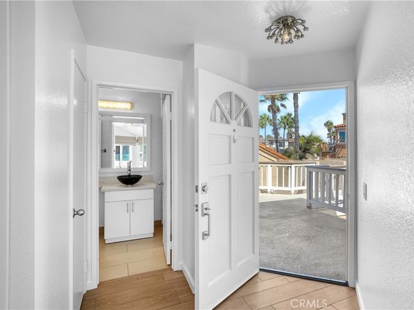 2000 309, Huntington Beach CA 92648