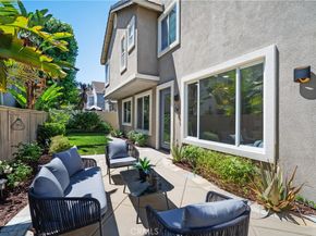 15 Lyon Ridge, Aliso Viejo CA 92656