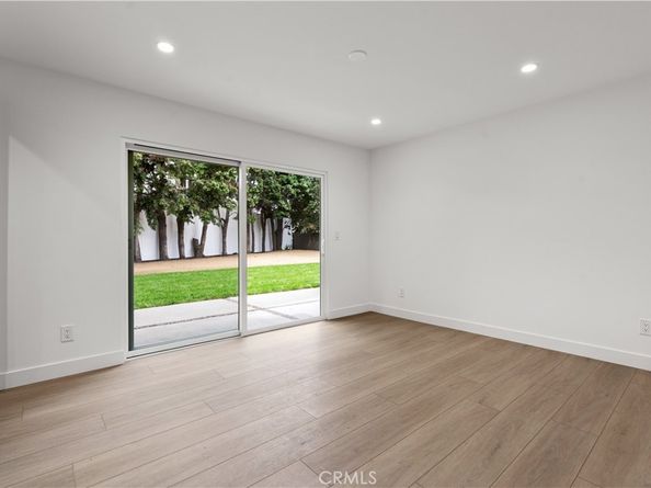 2055 Calvert Avenue, Costa Mesa CA 92626