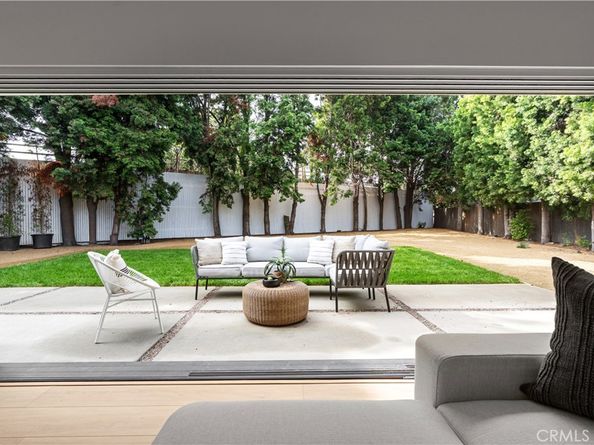 2055 Calvert Avenue, Costa Mesa CA 92626