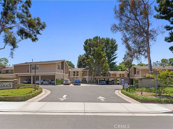 90 Lakepines 5B, Irvine CA 92620