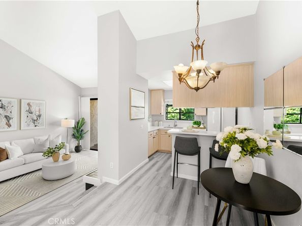 90 Lakepines 5B, Irvine CA 92620