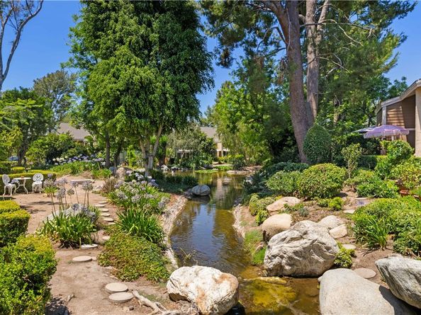90 Lakepines 5B, Irvine CA 92620