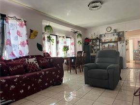 1010 E Stockton, Compton CA 90221