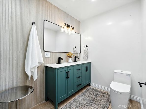 3741 W 58th Place, Los Angeles CA 90043