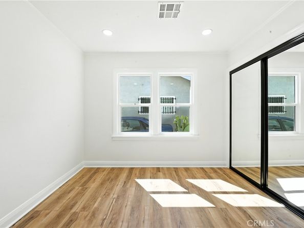 3741 W 58th Place, Los Angeles CA 90043